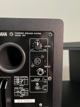 Pareja Monitores Yamaha HS7