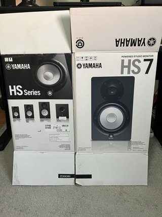 Pareja Monitores Yamaha HS7