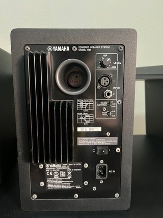 Pareja Monitores Yamaha HS7