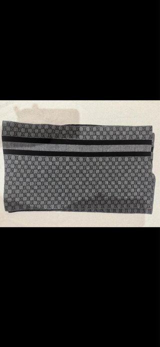 Bufanda Gucci Negra y Gris Original