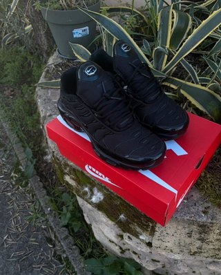 Nike Air Max Plus Talla 38 Negro