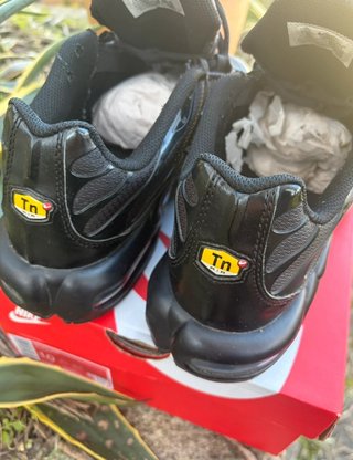 Nike Air Max Plus Talla 38 Negro