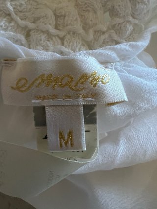 Vestito bianco lungo in cotone con pizzo