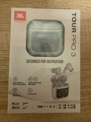 Auriculares JBL Tour Pro 3.
