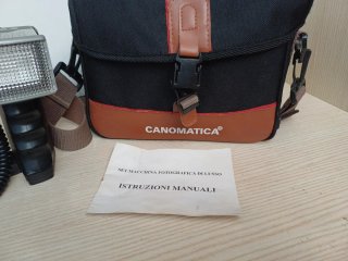 Set Fotocamera Canomatica con Borsa