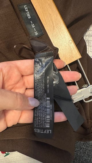 Pantalón ancho aberturas marrón con cinturón