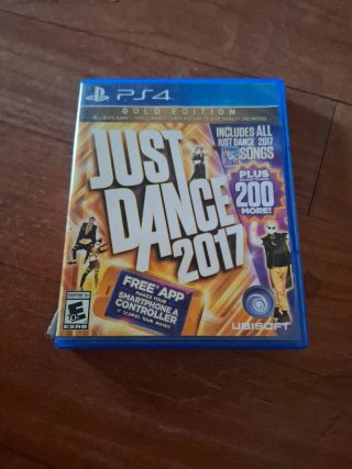 Just Dance 2017 Gold Edition PS4