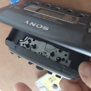 Walkman Sony FM/AM WM-FX443 Gris