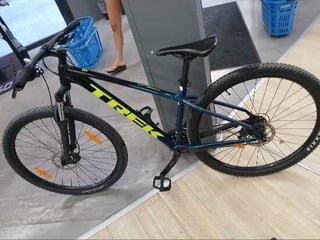 TREK MARLIN 5