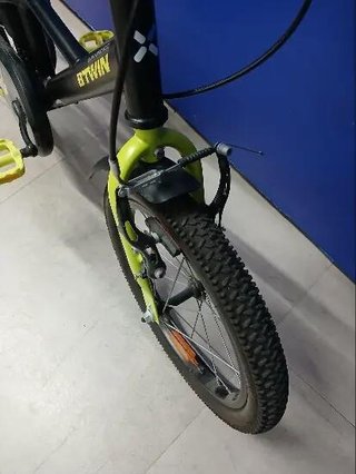 Bicicleta infantil Btwin Dark hero 500 16"