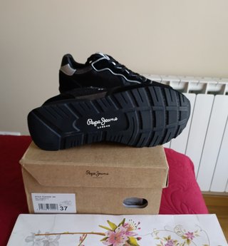 Zapatillas Pepe Jeans Negras Talla 37 de 89.90€