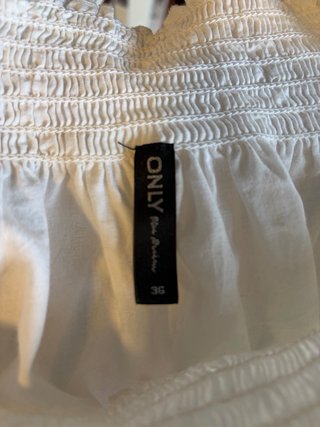 Camisa Only palabra de honor blanca