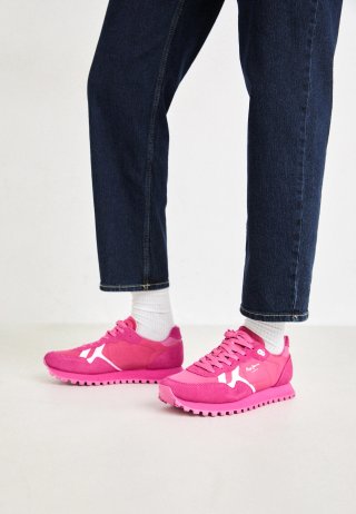Zapatillas Pepe Jeans Fucsia Piel Talla 37 de 85€