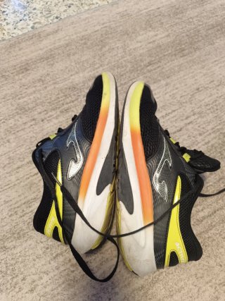 Zapatillas Joma Active Negras y Amarillas