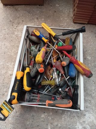 Lote de Destornilladores Variados Sobre 90