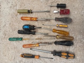 Lote de Destornilladores Variados Sobre 100