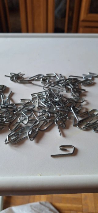 Anillas y ganchos para cortinas madera y metal