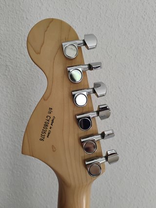 Fender Strat Squier Affinity Montego Black