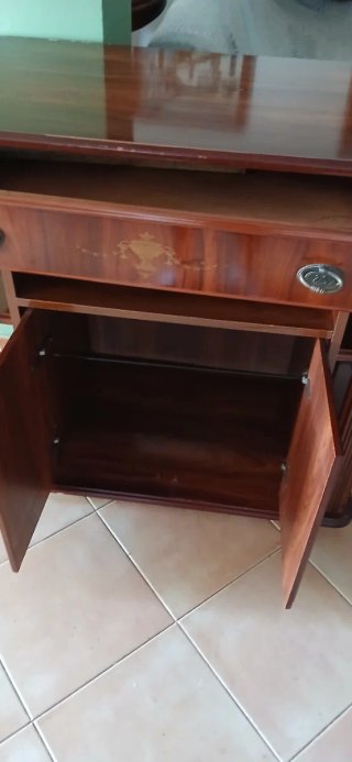 Mueble TV madera con cajón y puertas