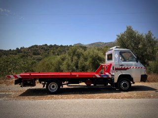 NISSAN TRADE 100 3.0 TURBO (GRÚA)