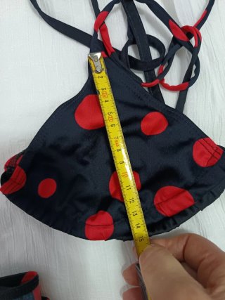 Bikini negro lunares rojos talla 40