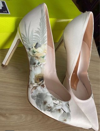 Zapatos de raso Ted Baker Talla 42