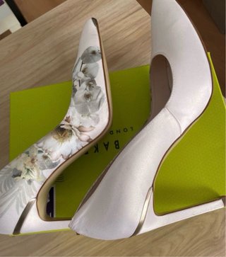 Zapatos de raso Ted Baker Talla 42