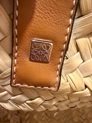 Vendo Basket Bag Original Loewe.