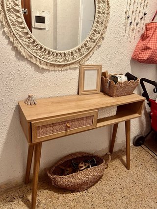 Consola recibidor ratán y madera