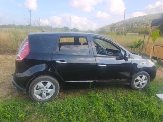 Renault Scenic 2011
