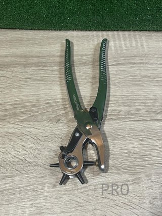 Juego de perforadora de cuero Amazon Basics