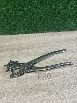 Juego de perforadora de cuero Amazon Basics