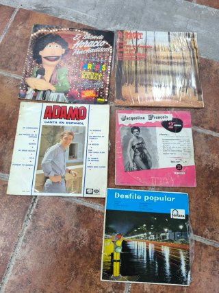 Vinilos Musicales - 5€ cada uno 14 discos