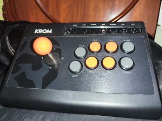 Krom Kumite Mando arcade/ Fighting Stick Multi-Pla