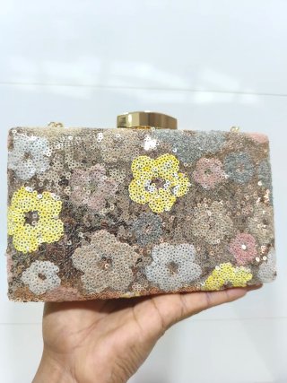 Bolso de fiesta lentejuelas floral