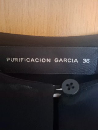 Blusa Purificación García Negra Plisada