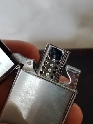 Accendino Playboy Stile Zippo