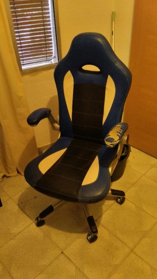 Silla Gaming Azul y Negra