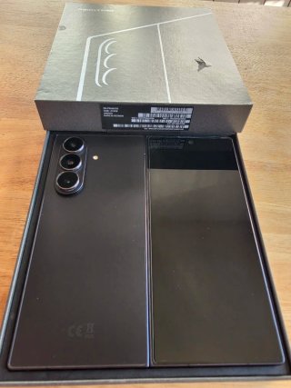 Samsung Galaxy Z Fold 7 512GB con caja