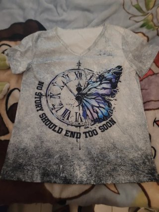 Camiseta XL Mariposa y Reloj