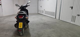 Kymco Yup 50cc 2002 - 9500 km.Se encuentra en Noja