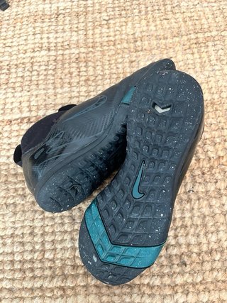 Botas fútbol niño Nike T34
