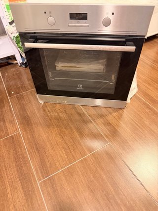 Horno Electrolux sin estrenar