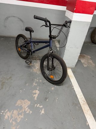 Bicicleta BMX niño azul Utilizada 3 veces