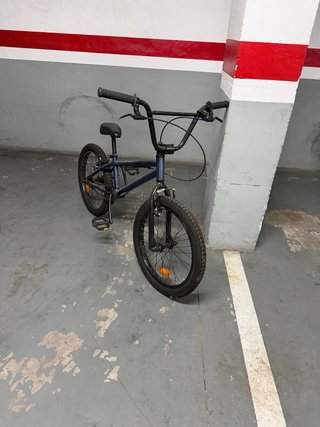 Bicicleta BMX niño azul Utilizada 3 veces