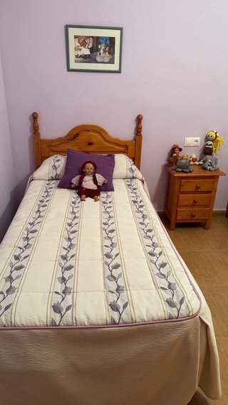 Habitación juvenil pino 2 camas de 90 y mesilla