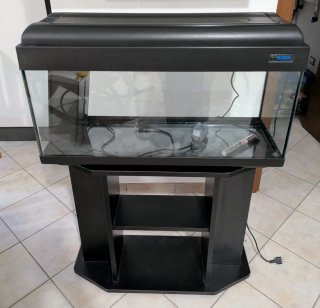 Acquario Poseidon 80L + Mobile e Accessori