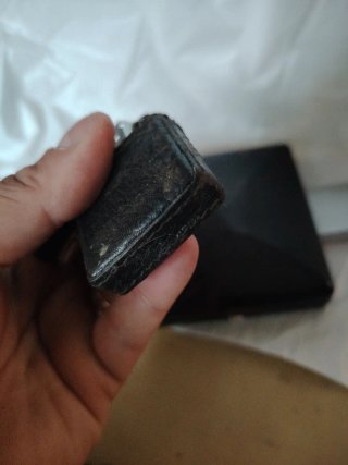 Accendino Zippo con fodera in pelle