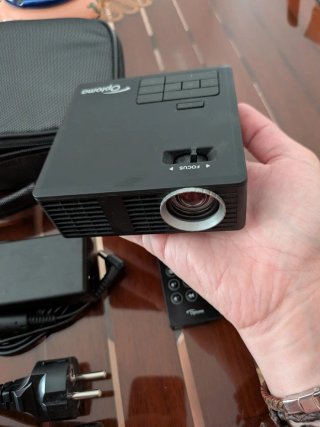 Mini Proyector Optoma ML750 LED Negro