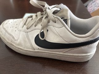 Botines Nike Blancos y Negros Originales